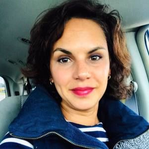 Meet your Posher, Lena